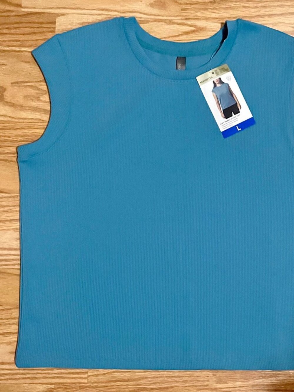 NWT Mondetta Light Blue Ribbed Crewneck Tank